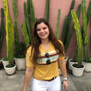 Meet your Posher, Donella